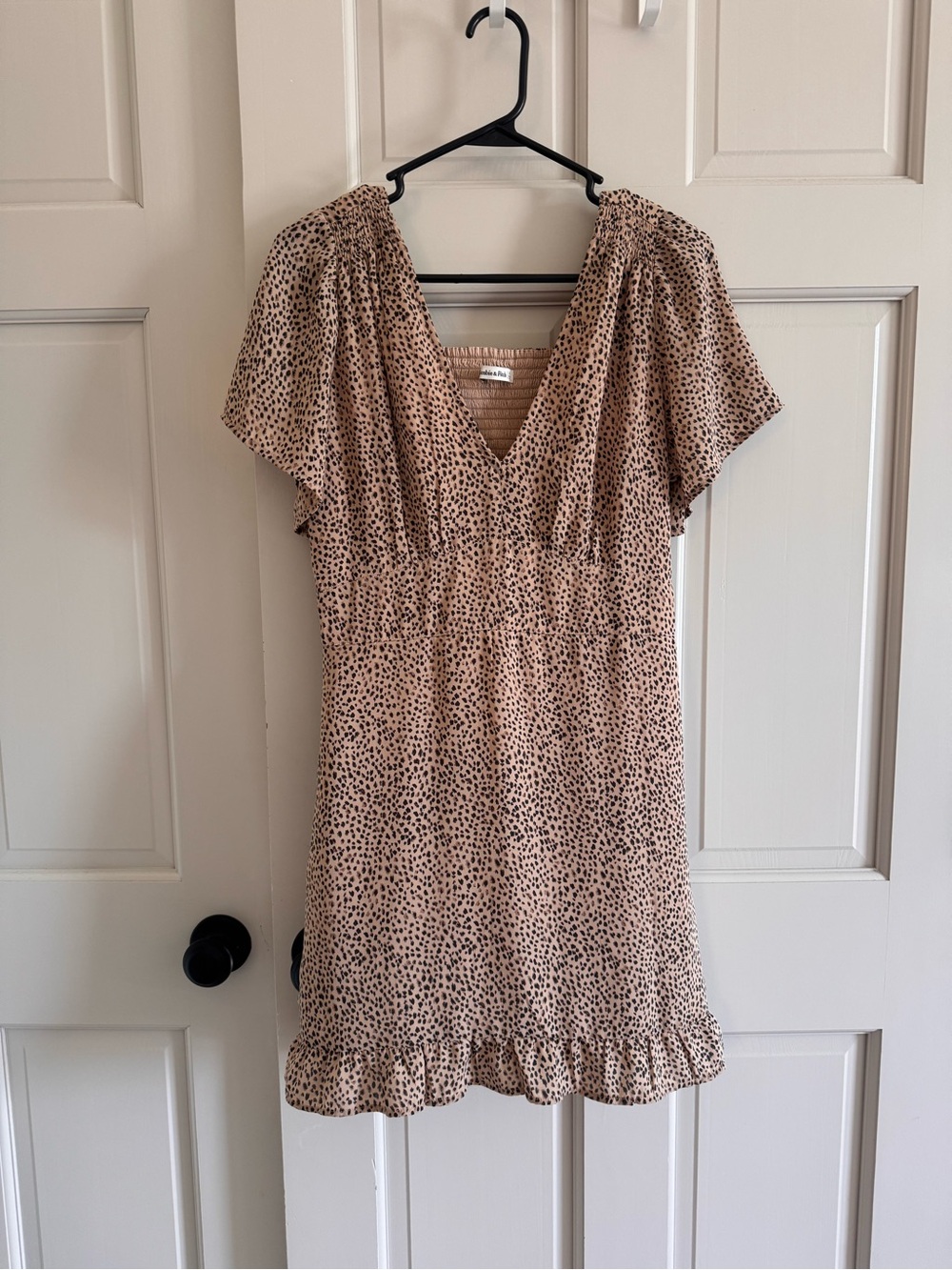 Abercrombie & Fitch spotted flowy dress M